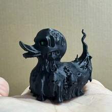 1 件 3D 打印恐怖鬼鸭雕像装饰 - 耐用塑料哥特式风格装饰，适合万圣节、圣诞节、情人节 - 桌面/汽车装饰、派对装饰、哥特式设计、精致细节、坚固展示、恐怖收藏品，恐怖迷必备。 - 彩色 - 查看 3