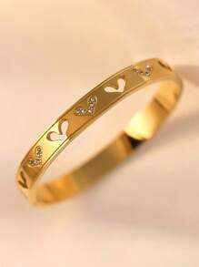 1pc Fashionable 18K Stainless Steel Hollow Heart Shape Zirconia Engraved Wide Cuff Bracelet, Suitable For Women Daily Or Festival Gifts