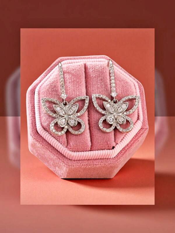 Help! These Butterfly Zirconia Earrings Will Glow! Christmas Date So Beautiful That Neighbors Report It To The Police
