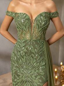 Faeriesty 高级奢华亮片串珠露肩鱼尾晚礼服 - 植物纹理和叶状串珠图案，高开衩设计搭配薄纱罩层，交叉露背设计，适合奢华派对、正式晚宴、红毯盛会等场合，尽显优雅气质。 - 橄欖綠 - 查看 5