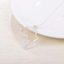 Women's Minimalist Africa Map Pendant Necklace,  Personalized Africa Motherland Continent Outline Necklaces Chain Length 18" Extension Chain 2" ( 18K Gold And Silver Plated Both Choice, Jewelry With Gifts Box)2025 - 銀色 - 查看 6