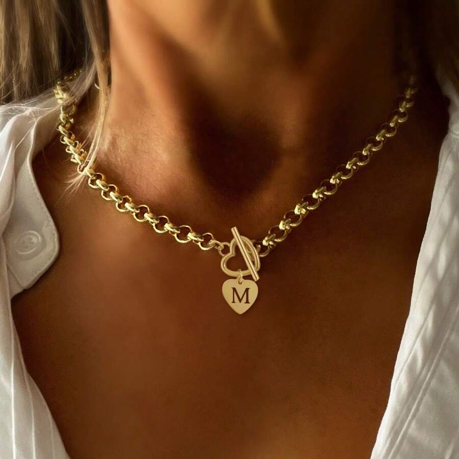 1件简约金色镂空心形字母吊坠项链，心形扣，不锈钢链，女士款 - 金黃色 - 查看 1