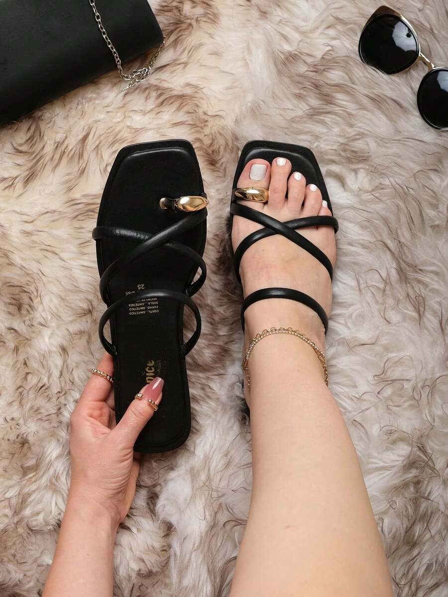 Women Flat Sandals - Black - View 1