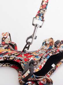1pc Daisy Flower Print Pet Harness Set, Daisy Flower Print Pattern, Summer Breathable Mesh Material With Reflective Stripe, Adjustable Non-Choke Cat/Dog Harness And Leash Set, Suitable For Small/Medium Pets