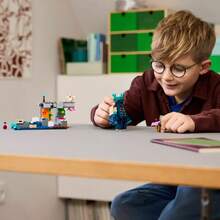 LEGO  The Warden Encounter 21274 Mercancía coleccionable de videojuegos, juguete de construcción creativa, regalo de cumpleaños para jugadores, batalla de construcción y juego, decoración de habitación para niños de 7 años en adelante - 21274 - Ver 6