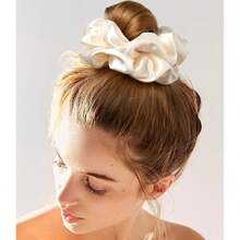 Large Silk Satin Scrunchies For Women Big Scrunchies Jumbo Satin Hair Ties Oversized Hair Scrunchies For Thick Curly Hair Pack Of 6 (Pink,Champagne,Ivory,Gold) - 香檳色 - 查看 5