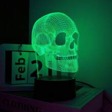 1 Stück 3D Schädel-förmige LED Tischlampe, USB betrieben - Moderne Schreibtisch Dekoration, geeignet für Schlafzimmer, Büro, Halloween Geschenk, Stimmungsbeleuchtung, Büroschreibtischlampe, Dekorationsbeleuchtung, Heim-Atmosphäre, Kreatives Design, Wohndekoration