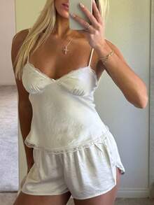 Women Y2k 2 Piece Lace Shorts Set Sleeveless V Neck Cami Top With Shorts Pajamas Sets Sleepwear - 白色 - 查看 3