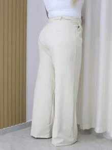 Calça Pantalona Alfaiataria Plus 46-52 Com Bolso Fechamento Zíper e Botão 8819 - Creme - Visão 2