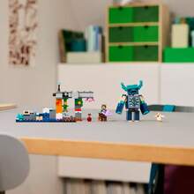 LEGO  The Warden Encounter 21274 Mercancía coleccionable de videojuegos, juguete de construcción creativa, regalo de cumpleaños para jugadores, batalla de construcción y juego, decoración de habitación para niños de 7 años en adelante - 21274 - Ver 7