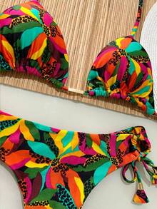 Printed Triangle Bikini With Double String Panties – Various Prints | S To XL - 熱帶印花 - 查看 3