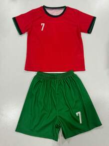 【定制款】葡萄牙国家队7号青少年足球球衣套装 - 涤纶材质，圆领上衣和短裤，适合男孩运动训练和休闲穿着，是户外活动的理想选择。