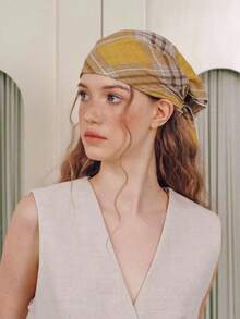 1件装女士时尚小众黄格子头巾新款三角巾方巾复古格子丝巾适合日常佩戴 - 彩色 - 查看 2