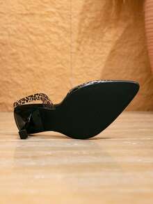 女士时尚性感尖头细高跟鞋黑色踝带高跟鞋，优雅迷人正装鞋