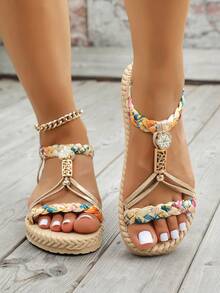 WRCVS Sandal Datar Wanita, Warna Emas, Desain Anyaman, Ringan, Anti Selip, Sepatu Pantai, Pola Anyaman Acak, Sandal Datar Gaya Bohemian untuk Liburan, Pakaian Musim Semi dan Musim Panas - Emas - View 4
