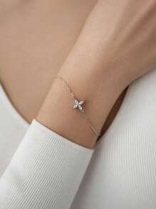 1 Stück minimalistisches, elegantes 925er Sterlingsilber Armband mit Klee-Vierblatt und künstlichem Zirkonia-Einlagen - ideal für den täglichen Gebrauch, Bankette und Hochzeiten, perfektes Schmuckgeschenk für Geburtstag, Thanksgiving und Jahrestag