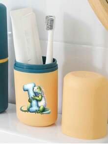 1个带动物首字母A-Z的便携式牙刷盒，让您的牙刷随时随地保持清洁！旅行牙刷架，便携式牙刷杯盖，适合旅行、露营、商务旅行和学校，多用途牙刷杯，旅行洗脸杯，牙刷和洗漱用品收纳套装，极简洗漱用品收纳盒，旅行必需品，浴室配件，家居用品和收纳用品（黄色）