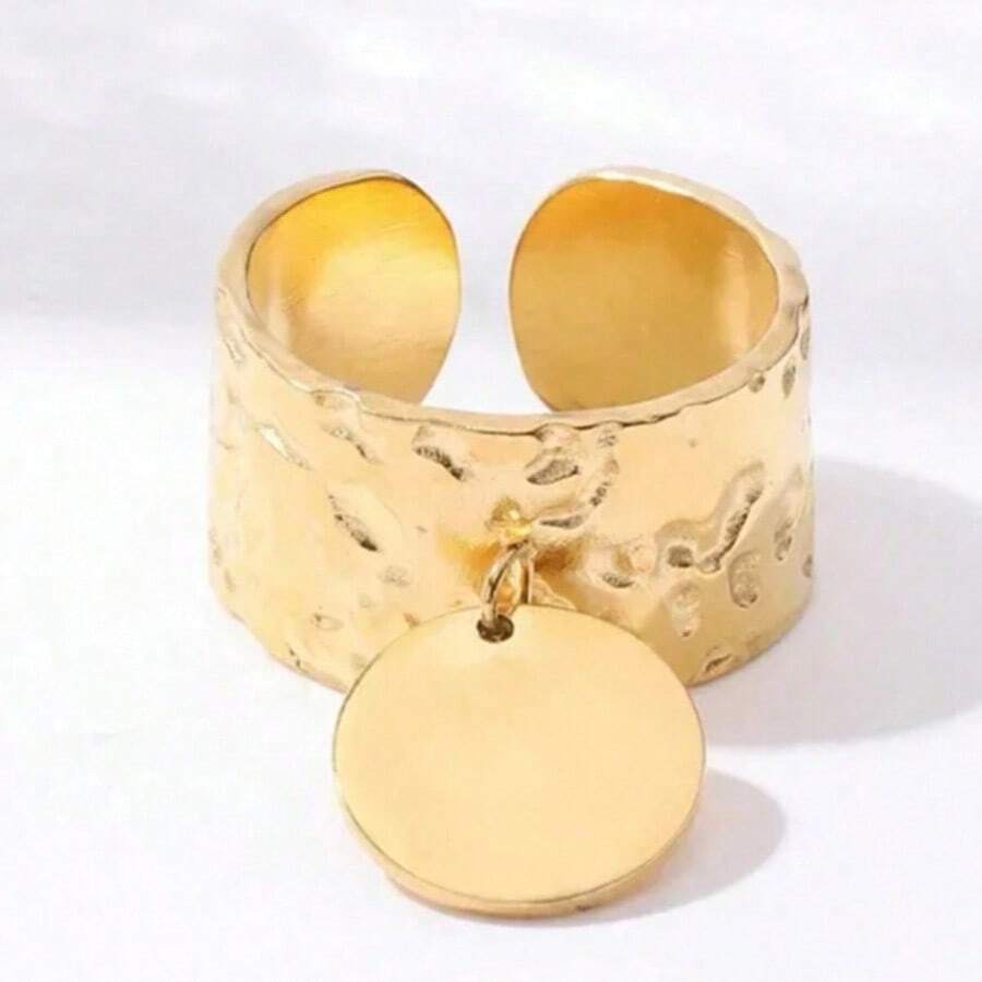 Nouvelle bague pendentif ondulé en acier inoxydable femme d'Europe et d'Amérique, bijou cadeau à la mode