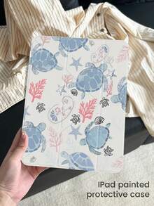 Estuche protector transparente de acrílico con panel trasero pintado de una hermosa y linda tortuga azul, resistente a golpes, compatible con iPad de 7ma y 8va generación (10.2 pulgadas), 10ma generación, con ranura para lápiz, compatible con función de suspender y activar, regalo ideal para las fiestas y Año Nuevo - Multicolor - Ver 3