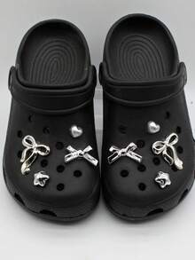 8个银色奢华丝带蝴蝶结鞋饰，适用于镂空鞋带，心形星星鞋饰，DIY配件，适合女士凉鞋、拖鞋、沙滩包