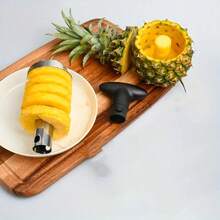 1 Pcs High-Value Stainless Steel Pineapple Corer And Slicer, Two-In-One Peeler And Corer, Kitchen Accessories/Must-Have For Holiday Party Fruit Dishes - 銀色 - 查看 2