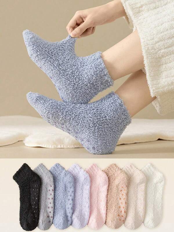 3/6 Pairs Women Solid Color Coral Fleece Fluffy Silicone Non-Slip Ankle Socks, Soft & Comfortable House Socks, Suitable For Gatherings, Ins Style, Warm Lining