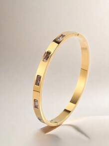 1pc Fashionable 18K Stainless Steel Single Row Cubic Zirconia Engraved Wide Cuff Bracelet, Suitable For Women As Daily & Festival Gift