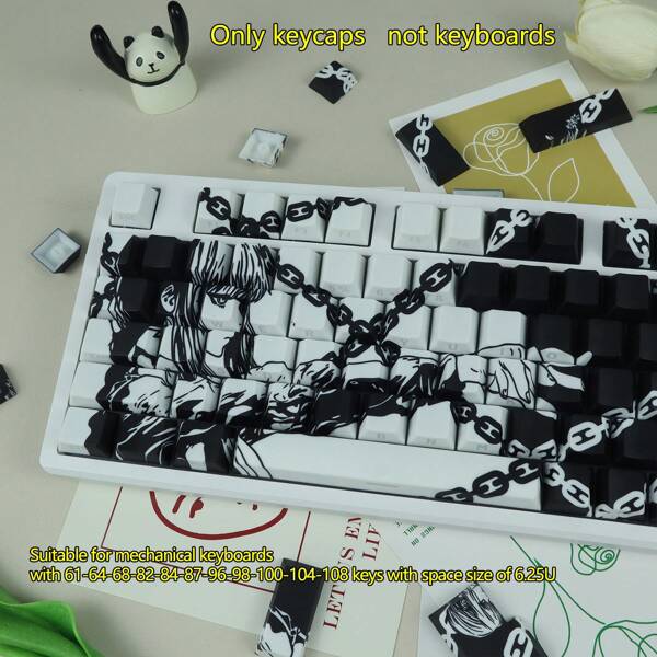 Teclas de teclado mecánico CHERRY originales con caracteres transparentes en los lados. Hechas de cadena Maki-Ma y material PBT, con teclas con impresión de calor en los cinco lados. Adecuadas para todas las posiciones de tecla en blanco de 6.25U de teclados mecánicos con luces inferiores.