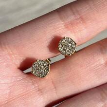 Boucles d'oreilles clou rondes de couleur or et argent pour femmes/hommes, design mode 4 griffes avec strass brillants. Boucles d'oreilles strass rondes délicates pour femmes/hommes, couple. Bijoux d'oreille mode polyvalents, cadeau pour la Saint-Valentin, anniversaire, fête