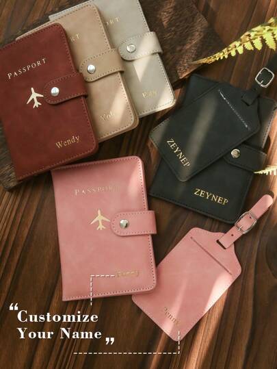 Takeoak 2 PEÇAS Porta-passaporte e Etiqueta de Bagagem Personalizados com Estampagem a Quente, Capa de Passaporte Personalizada com Monograma Dourado em Camurça Texturizada com Fivela Chique e Conjunto de Etiquetas de Bagagem, Acessórios de Viagem Personalizados com Embalagem de Presente, Presente Elegante de Documento, Cartão Chique, Presente de Viagem, Presente de Aniversário, Presente para Madrinhas de Casamento para Amigos, Cor Bordô, Material Escolar, Volta às Aulas, Presente Escolar, Para Escritório, Para Escola, Para Sala de Aula, Para Presentes de Professor, Para Universidade, Para Colegas, Para Quartos de Dormitório, Para Professor, Para Meninos e Meninas, Para Adolescentes, Estudantes do Ensino Médio, Estudantes do Ensino Médio, Estudantes Universitários, Calouro, Veterano, Estudantes Iniciantes, Estudantes Universitários