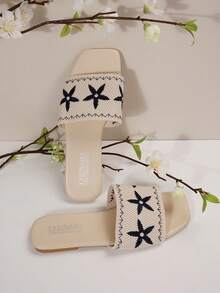 女士凉鞋，米色鞋，蓝色花卉刺绣装饰人字拖，夏季鞋，平底沙滩拖鞋，适合购物和度假等休闲场合 - 繡花藍 - 查看 8