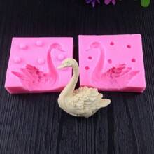 3D Swan Cake Mold - Silicone Chocolate Soap DIY Baking Craft Mould