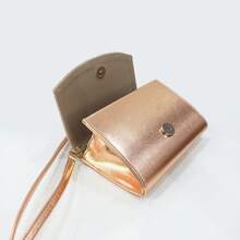 Clutche Juvenil Metalizada com Strass e Alça Removível – Tia Lolla infantil