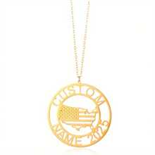 Collar personalizado con impresión del mapa de EE. UU. y nombre y fecha, colgante de acero inoxidable con grabado personalizado, joyería estilo punk-hip hop para mujer, ideal para el Día de la Independencia, uso casual o accesorio para fiesta, joyería patriótica, temporada de regreso a la escuela