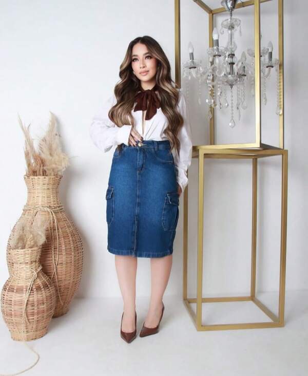 Saia jeans midi cargo 100% algodão