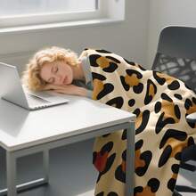 Comfortable Milk Print And Leopard Print,Super Soft Flannel Printed  Blanket,As Birthday Gifts, Family, Wedding, Souvenir Blankets, Polyester Blankets Suitable For All Seasons, Washable, Machine Washable, Lightweight, Breathable, Comfortable, Warm, Unique, 280gsm For Him, Her Personalized Ideal Gifts For Her, Him, Family, Boyfriend, Girlfriend, Father, Family, Mother, Lover, Daughter, Son, Grandfather, Grandmother, Friend, Classmate, Pet.   Perfect Nap, Camping, Travel, Home, Daily Life, Office Decoration, Birthday, Anniversary, Valentine's Day, Thanksgiving, Christmas, Halloween, Mother's Day, Father's Day, Wedding, New Year Gifts ,Sofa,Bed,Car,Bedroom,Living Room,Office,  Outdoor Camping, Beach,Wall Decoration - Multicolor 3 - View 8