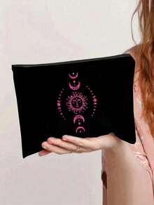 月亮印花黑色单肩包；手提包和化妆包二合一；帆布包；大容量单肩包搭配精致化妆包；单肩包化妆包组合是女性必备单品；两件套单肩包化妆包，适合度假、海滩、商务旅行、日常通勤