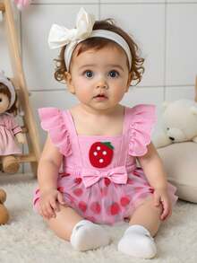 Bộ đồ liền thân và mũ hai lớp không tay in họa tiết dâu tây nhún bèo nhún vai cho bé gái - Nhiều màu - Xem 3