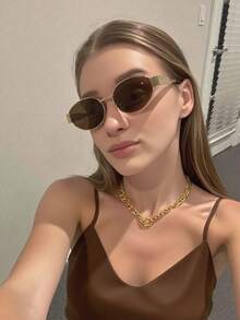 一副男女通用椭圆形金属框时尚眼镜，休闲眼镜，适合日常通勤、海滩、街头摄影 - 黑灰 - 查看 5