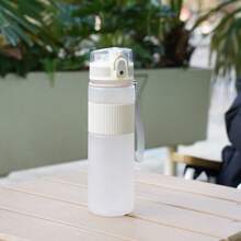 1pc 500ml/17oz Colorful Water Bottle - Leak-Proof, Portable, With Hand Strap And Lockable Lid. Suitable For School, Travel, Outdoor Activities, Running, Christmas, Easter, Thanksgiving, Graduation, Juneteenth, Daily Use