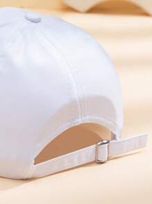 1 pièce Casquette de baseball mode femme avec bord de strass et logo M réglable, convient pour les sorties et les rassemblements quotidiens, cadeau idéal