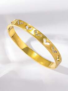 1pc Fashionable 18K Stainless Steel Hollow Heart Shape Zirconia Engraved Wide Cuff Bracelet, Suitable For Women Daily Or Festival Gifts