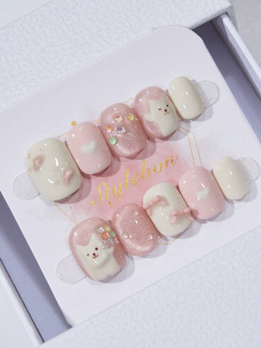 10片装可爱粉白猫咪气球、爪印、心形美甲贴纸，适合日常约会。短方形可爱温柔猫眼假指甲，适合作为送给女性和女孩的礼物。美甲用品 - 粉色 - 查看 1