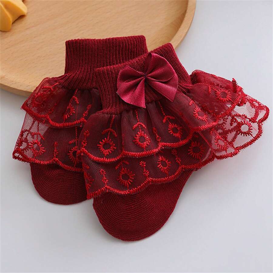 Sweet White Double Ruffle Lace Bow Ankle Socks, Princess Style Dress Up Socks For Daily Outfits Party Occasions - Burgundy - View 1
