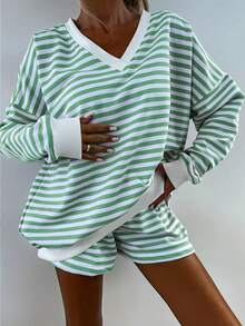 Spring And Summer Fashion Classic Stripes Comfortable Loose V-Neck Long-Sleeved Top Comfortable Shorts Casual Fashion Casual Suit - 綠色 - 查看 2