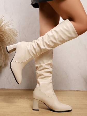 Spetsiga tåstövlar med tjocka höga klackar och knähöga stövlar för kvinnor, 2025 höst vinter nya mode häststövlar