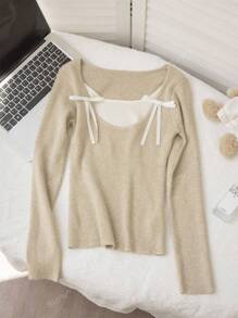 RUIWY Women's Sweet Bowknot Designed Colorblock Long Sleeved Slim Fitted Sweater Round Neck Pullover Top For Autumn