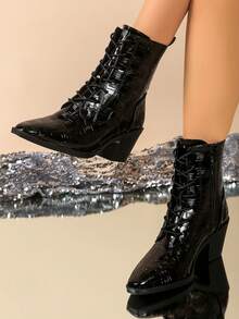 Women's Vintage Crocodile Embossed Side Zipper Lace-Up Ankle Boots, Pointed Toe 7cm Chunky Heels, Gothic Style Fashion Boots Suitable For Commuting, Autumn/Winter, Party Occasions - Black - View 5