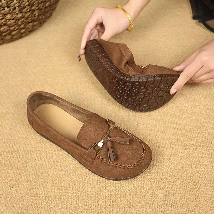 Women Flats