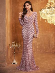 Long Sleeved V Neck Mermaid Hem Sequin Formal Dress - Pink - View 5